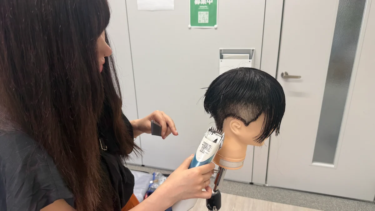 Uさん刈り上げ講習復習 (1) Uさん刈り上げ講習復習 (1)