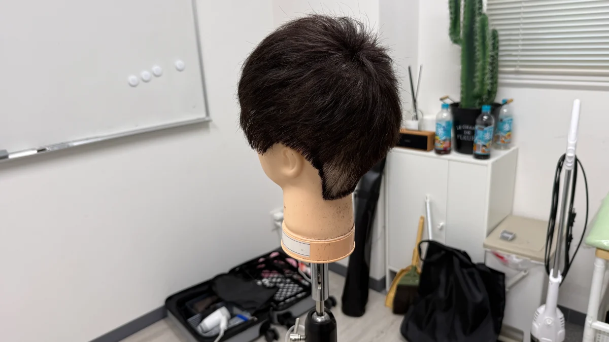 Uさん刈り上げ講習 (13) Uさん刈り上げ講習 (13)