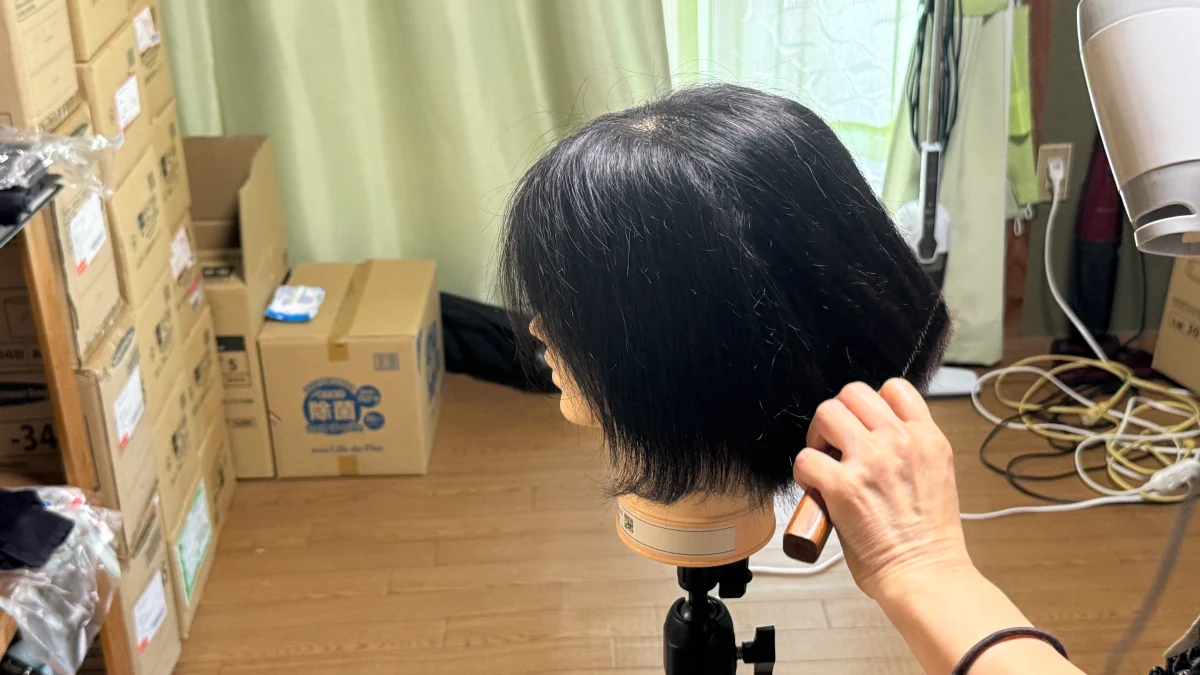 実務経験2年、LBLカット講習レディースショート練習02 (1)
